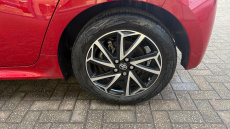 Toyota Yaris 1.5 Hybrid Design 5dr CVT Hybrid Hatchback